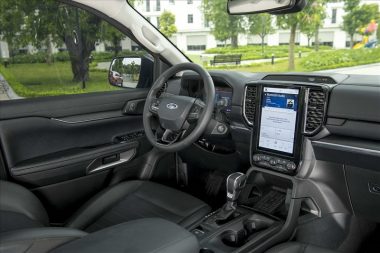 thân xe ford everest 2022