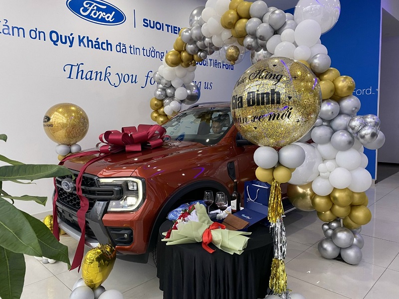 Trang chủ Ford Suối Tiên chính hãng