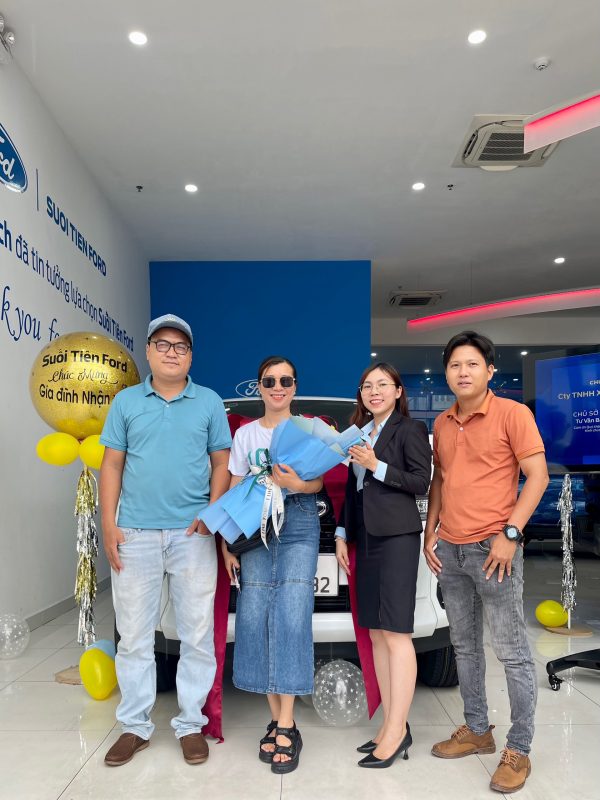 Trang chủ Ford Suối Tiên chính hãng