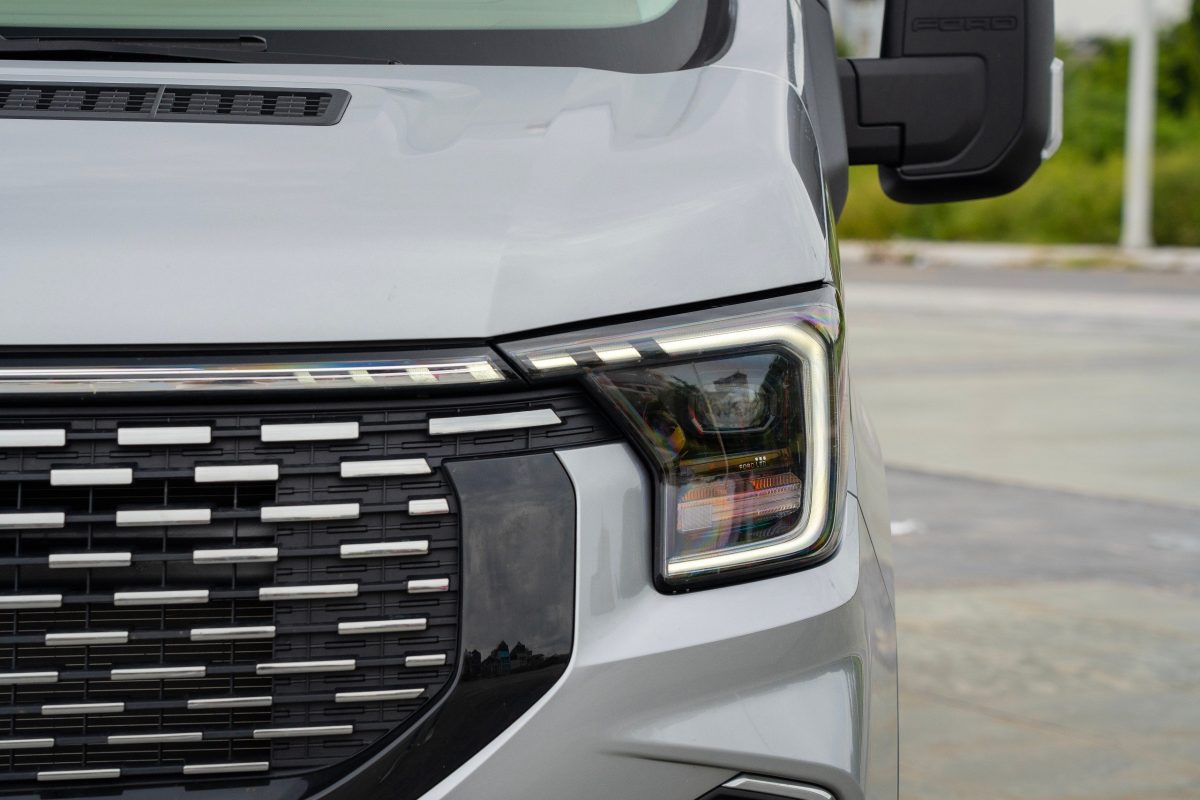 Trang chủ Ford Suối Tiên chính hãng