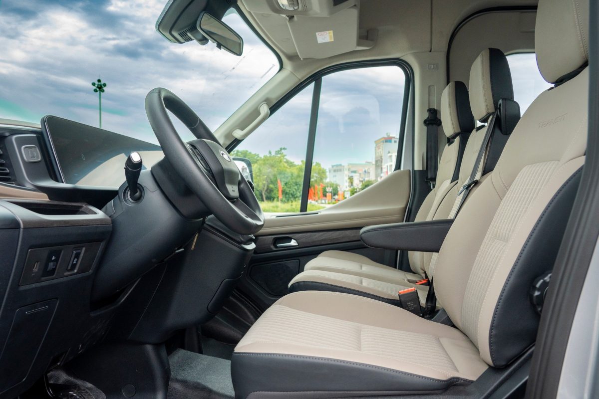 Trang chủ Ford Suối Tiên chính hãng