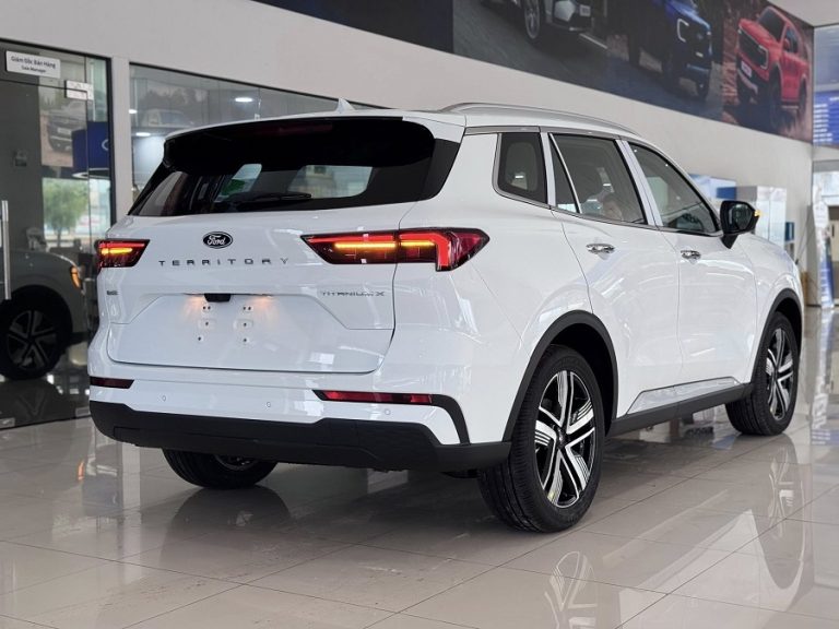 Trang chủ Ford Suối Tiên chính hãng