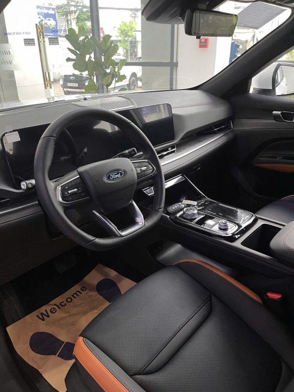 Trang chủ Ford Suối Tiên chính hãng