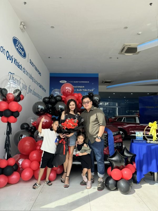 Trang chủ Ford Suối Tiên chính hãng