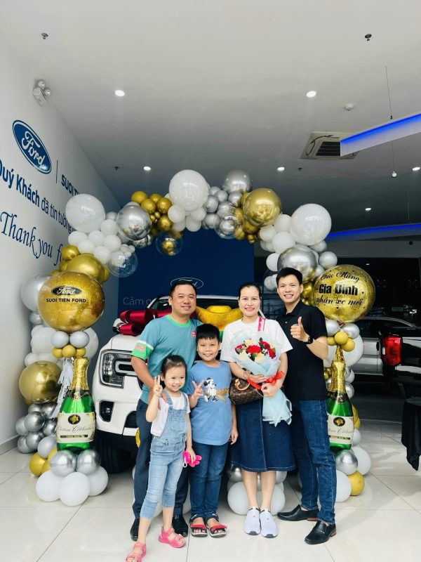 Trang chủ Ford Suối Tiên chính hãng