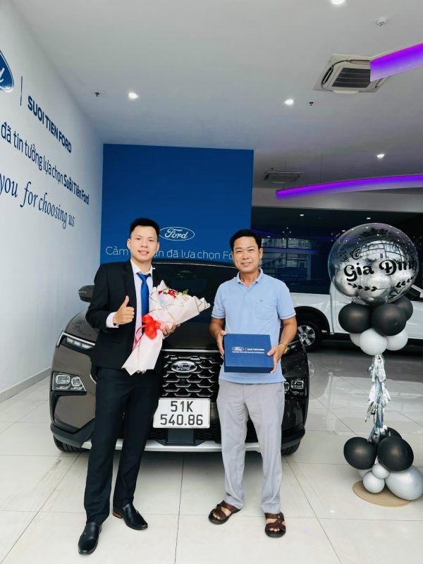 Trang chủ Ford Suối Tiên chính hãng